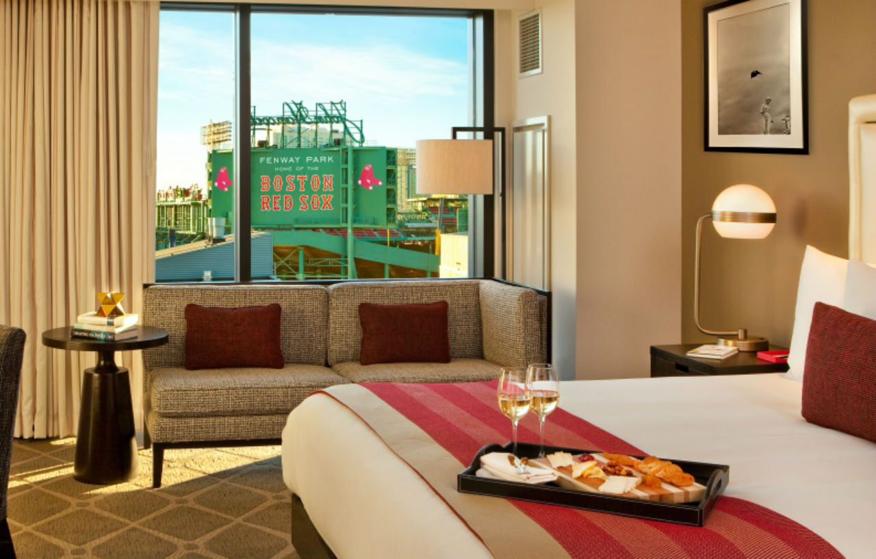 Hotel Commonwealth 5*